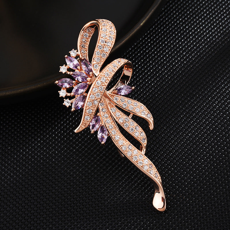 Luxury Zircon Brooch European American Chest Flower Brooch Versatile Coat Suit Accessory