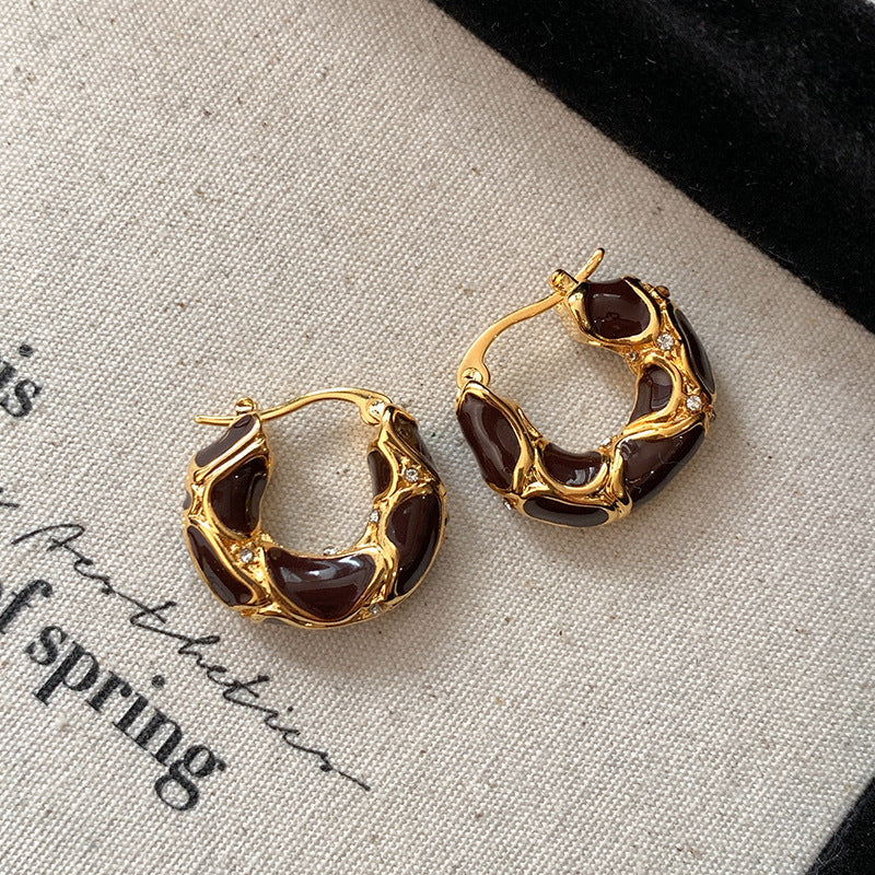 EHAO Electroplated Vintage Maillard Claret Enamel C-shaped Earrings for Women Luxury Niche high-end Earrings