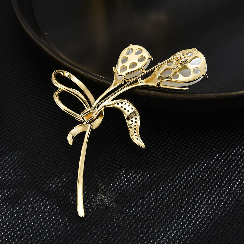 EHAO New Tulip Exquisite Brooch Fashionable Corsage Women Coat Suit Accessories Copper Plated Gold